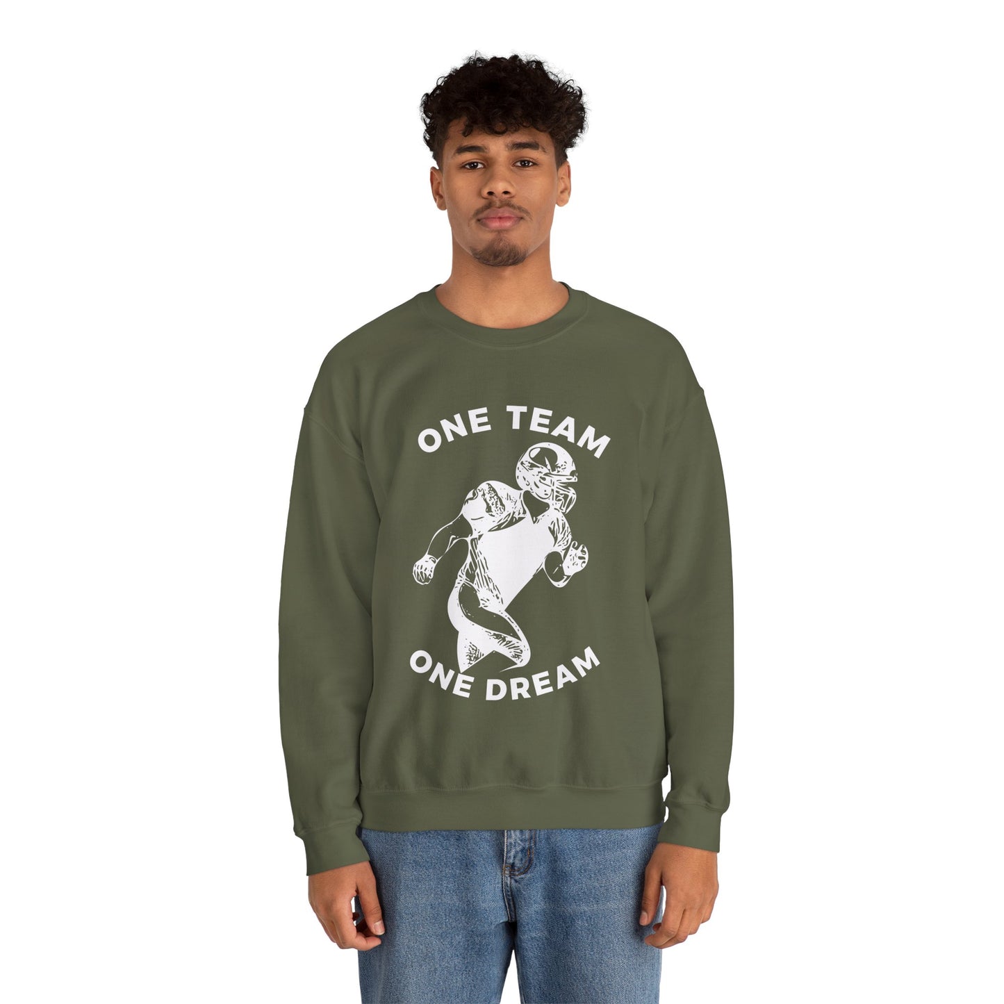 Men's Heavy Blend™ Crewneck Sweatshirt – Cozy, Durable, & Ethically Sourced Cotton Blend